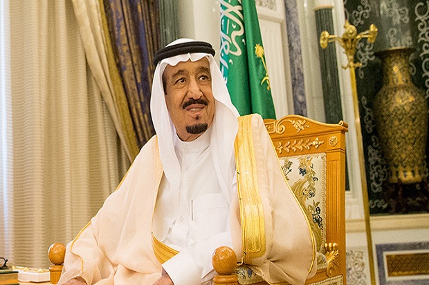 Raja Salman Beri Tunjangan ke Seluruh Pegawai Sipil dan Militer