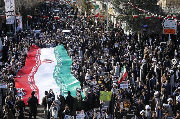 Warga Iran Gelar Demo Tolak Campur Tangan AS