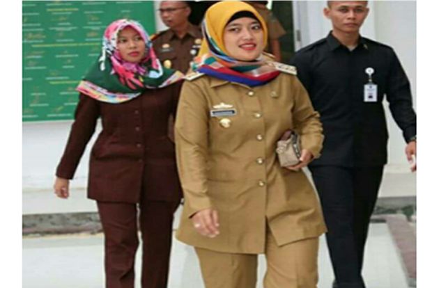 Chusnunia Chalim, Srikandi Lampung Timur Siap Bertarung di Pilgub Lampung