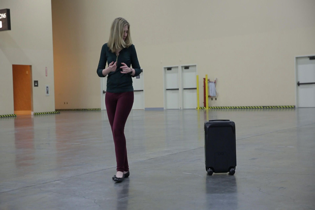 ForwardX Luggage, Tas yang Bisa Bergerak Sendiri di CES 2018