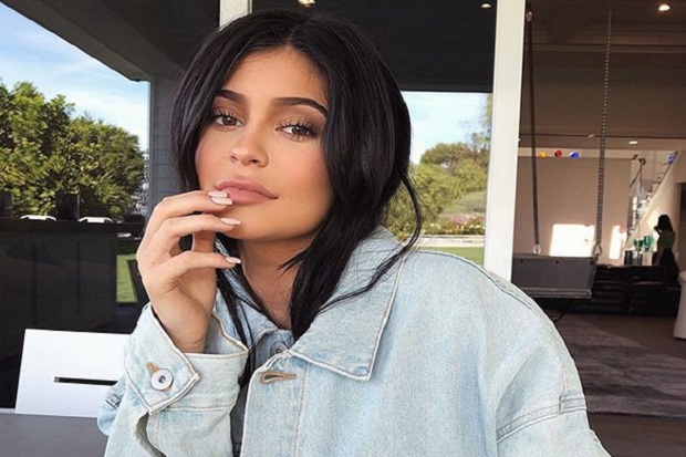 Ini Alasan Kylie Jenner Sembunyikan Kehamilan