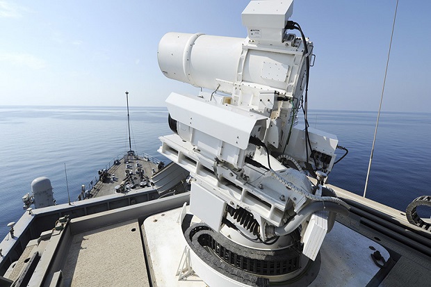 Kapal Perang Amfibi AS akan Jajal Senjata Laser Terbaru