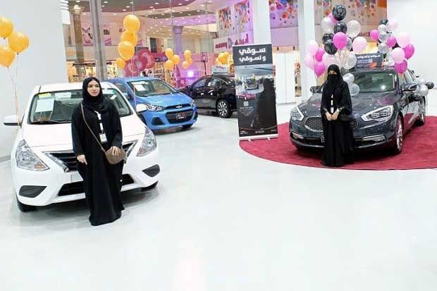 Pameran Mobil Wanita di Arab Saudi Digelar