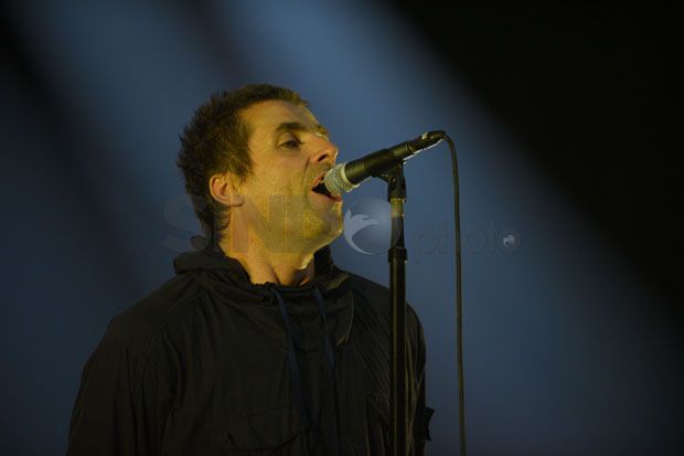 Konser Solo Liam Gallagher di Ancol Diwarnai Sejumlah Insiden