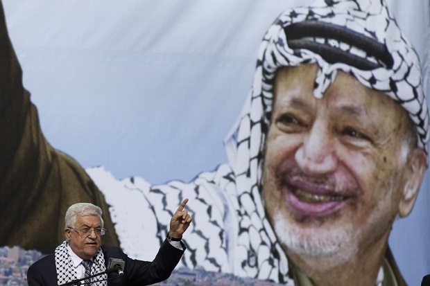 Israel Pernah Ingin Tembak Jatuh Jet Penumpang untuk Bunuh Arafat