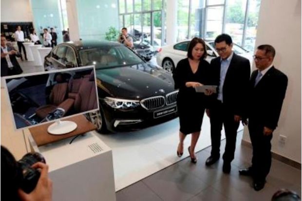 BMW Buka Dealer di Pusat Kota Jakarta