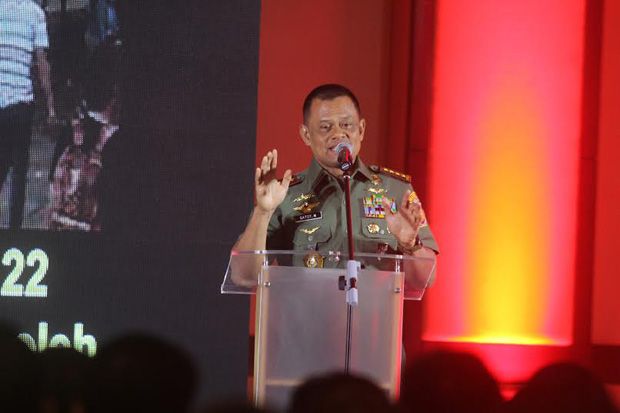 Jenderal Gatot Nurmantyo Berangkatkan Ratusan Jamaah Umrah