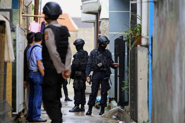 Densus 88 Sita Uang Puluhan Juta dari Terduga Teroris di Temanggung