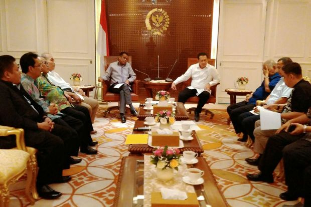 Ketua DPR: Asosiasi Travel Umroh dan Haji Harus Awasi Anggotanya