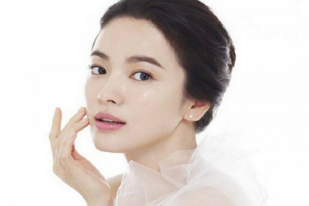 Song Hye Kyo Pakai Bedak Seharga Rp2,5 Juta