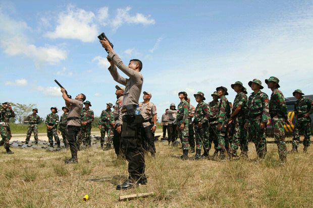 Jelang Pilkada Serentak di Kalteng, TNI-POLRI Gelar Latihan Bersama
