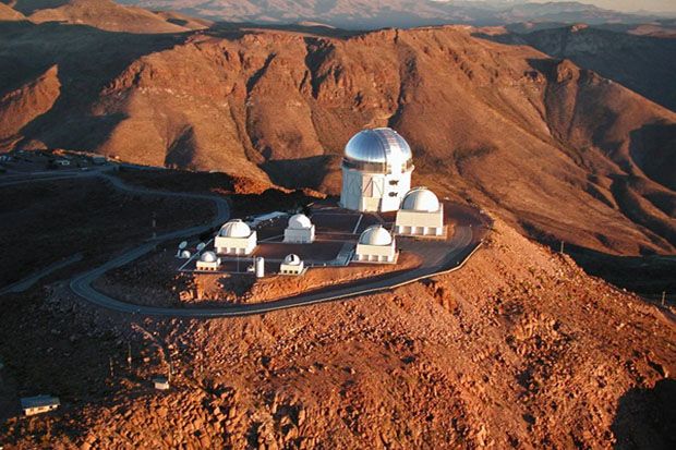 Teleskop Raksasa di Cile Akan Ungkap Misteri Energi Gelap