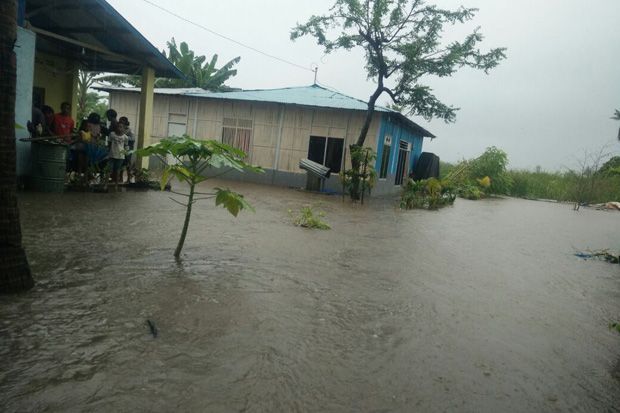 Ratusan Rumah Warga di Sikka NTT Terendam Banjir
