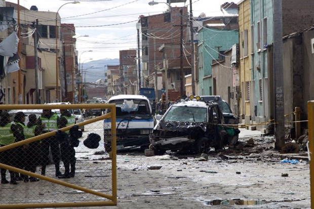 Ledakan Kembar Mematikan Guncang Bolivia, 12 Tewas