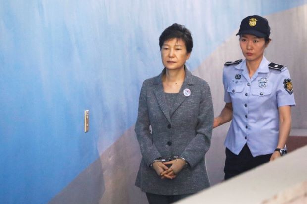 Presiden Terguling Korsel Park Geun-hye Dituntut 30 Tahun Penjara