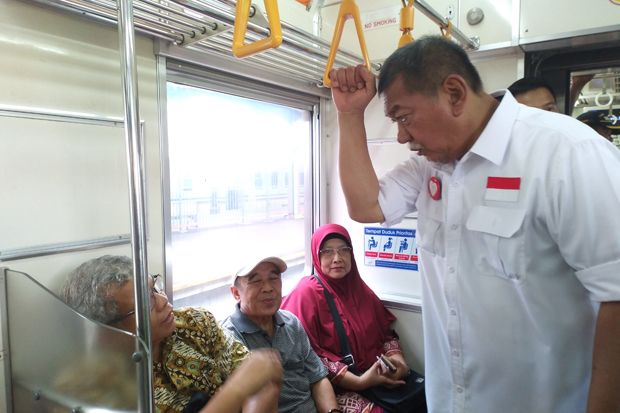 Deddy Mizwar Gagas LRT Bandung-Cirebon Raya