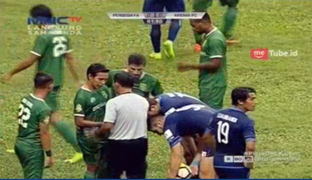 Kalahkan Persebaya, Arema FC Melenggang ke Final
