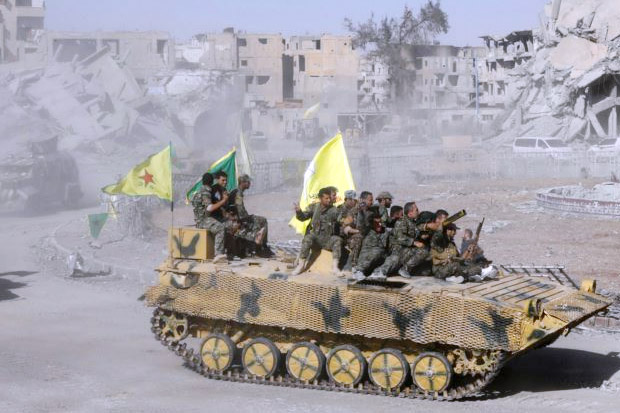 Milisi Kurdi Sibuk Perangi Turki, AS Bekukan Operasi Anti ISIS