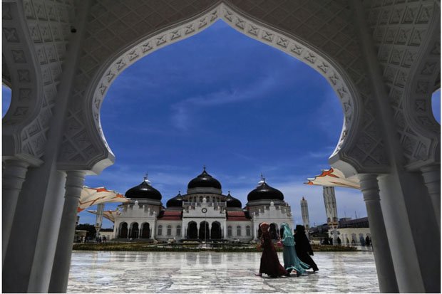 Wisata Halal Jadi Pilihan Muslim Milenial
