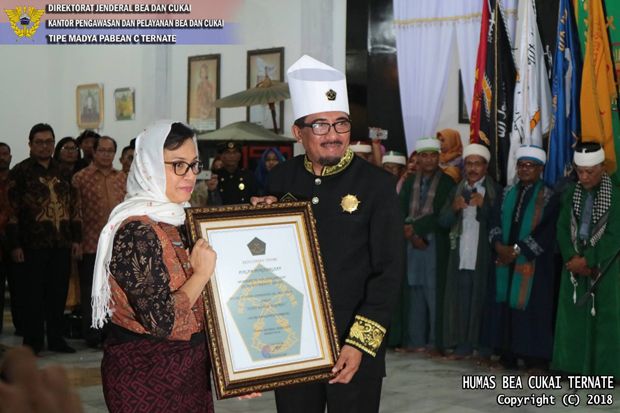 Menkeu Sri Mulyani Terima Gelar Kehormatan dari Sultan Tidore