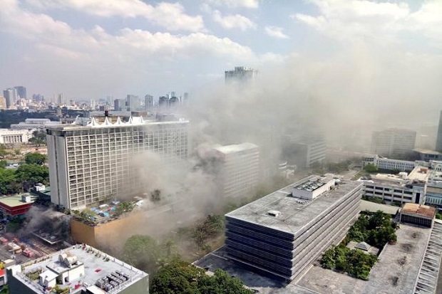 4 Tewas dan Puluhan Lainnya Terjebak Dalam Kebakaran Hotel di Filipina