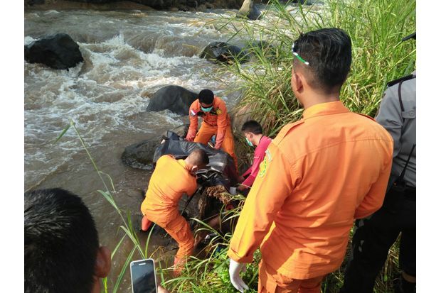 4 Orang Tenggelam di Curug Teko, Tiga Tewas Satu Hilang