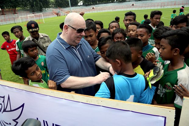 Pejabat Liverpool Kagumi Bibit Sepak Bola Anak Surabaya