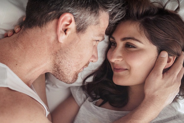 5 Cara Atasi Stres dan Seks untuk Pasangan Muda