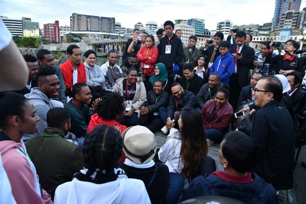 Perbincangan Seru Jokowi dengan Mahasiswa Papua di Selandia Baru