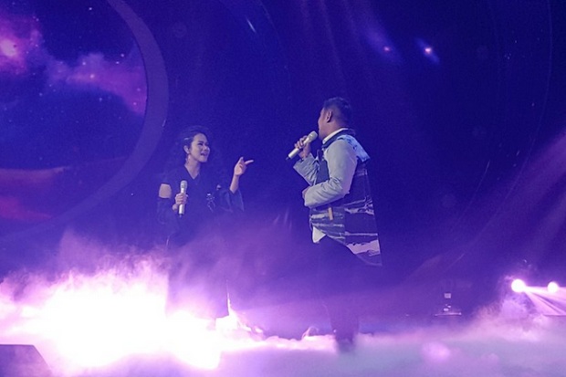 Abdul Terintimidasi Duet dengan Yura Yunita di Indonesian Idol