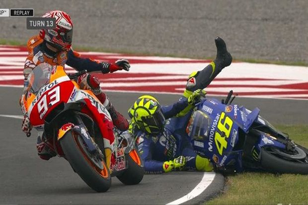 Insiden Senggolan Marquez dan Rossi dari Sudut Pandang Tim Honda