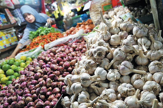 Bawang Putih Langka di Pasaran Bikin Resah Pedagang