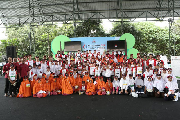 Mitsubishi CSR Children Program Bagi-Bagi Kecerian dan Kebahagian
