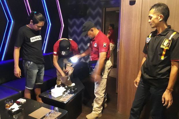 Ladys Hiburan Karaoke Gugup Dirazia Ditresnarkoba Polda Jateng