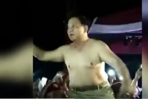 Beragam Tanggapan Warganet Soal Video Telanjang Dada Prabowo