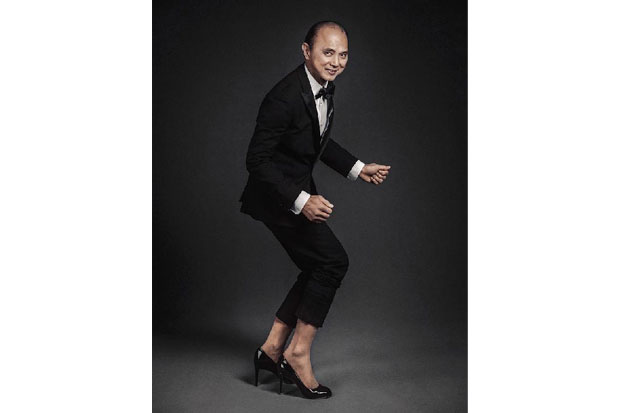 Jimmy Choo Desainer Sepatu Mewah & Bermutu Tinggi