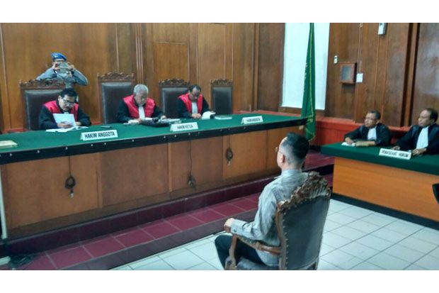 Hakim PN Surabaya Vonis Bos Pasar Turi Lakukan Penggelapan