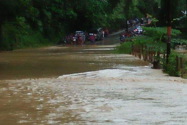 Jalan Bangko-Kerinci Lumpuh Terendam Banjir