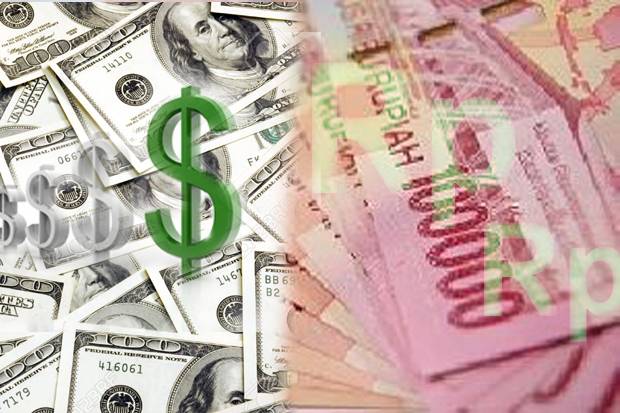 Permintaan Dolar Tinggi, Rupiah Diramal Tembus Rp14.100/USD