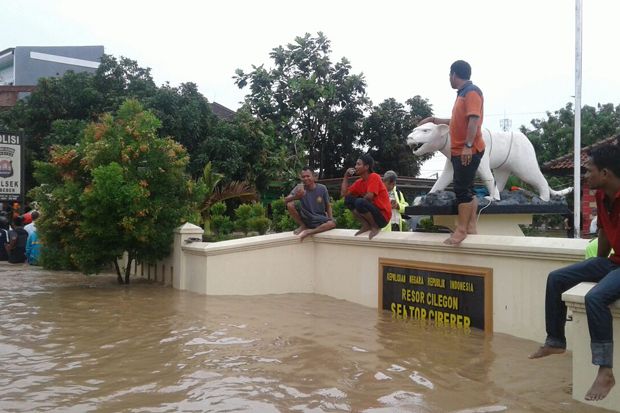 Cilegon Dikepung Banjir, Ribuan Rumah Terendam