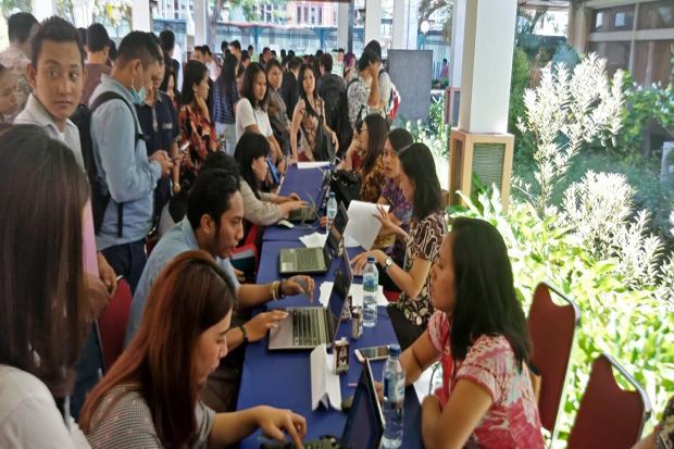 Tersedia 1.731 Lowongan, Ribuan Pencaker Sulut Serbu Job Fair 2018