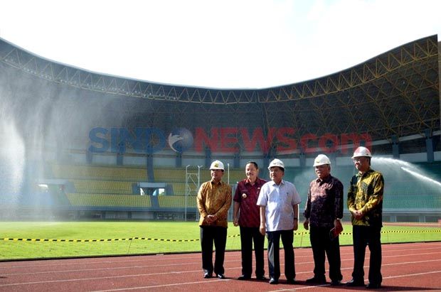 JK Tinjau Stadion Patriot Chandrabhaga Bekasi Jelang Asian Games