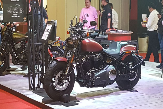 Harley-Davidson Street Rod Hipnotis Pengunjung IIMS 2018