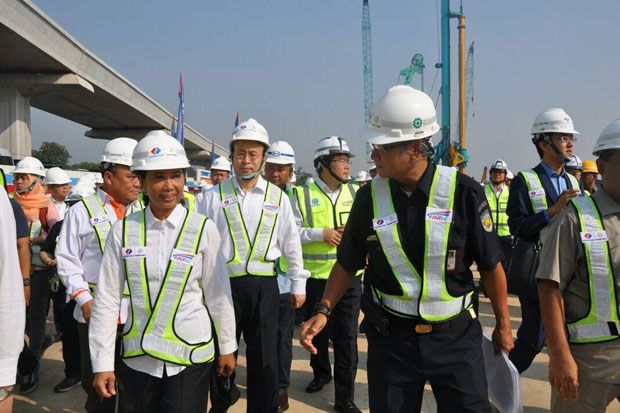 Menteri Rini dan Delegasi China Tinjau Proyek Kereta Cepat