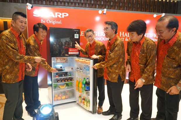 Sharp, Pabrik Elektronik Pertama yang Kantongi Sertifikat Halal