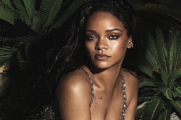 Rihanna Ingin Wanita Tak Terobsesi dengan Tubuh Ideal