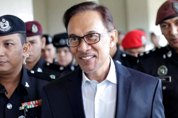 Selasa Depan, Anwar Ibrahim Hirup Udara Bebas