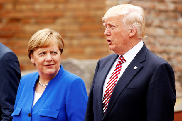 Keluar dari Perjanjian Nuklir, Merkel Kutuk Trump
