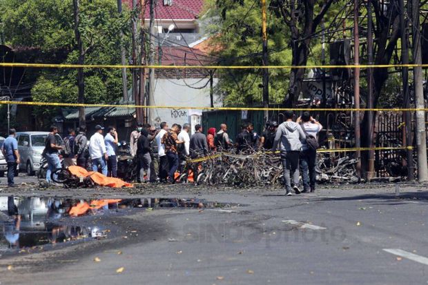 Surabaya Diserang Bom, IPW: Pagar Betis Polisi Bobol