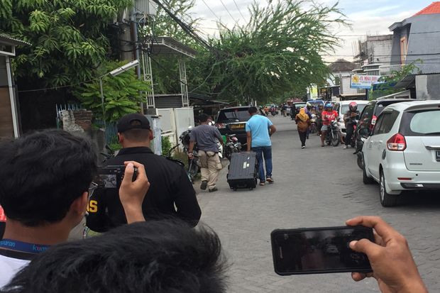 Ditemukan 28 Bom Rakitan di Kontrakan Bomber Polrestabes Surabaya